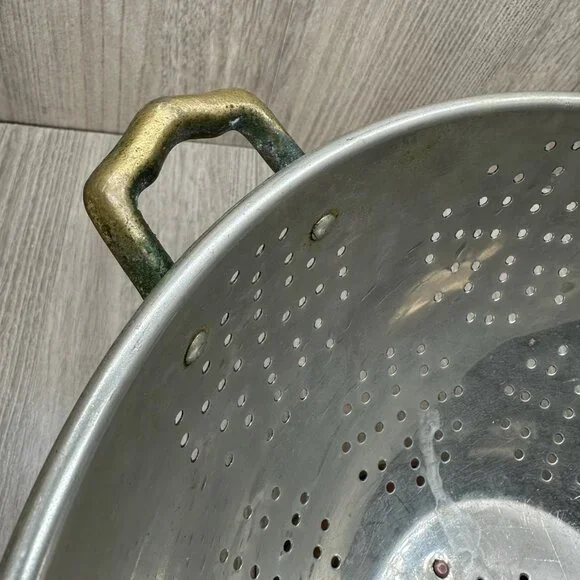 Vintage Solid Copper Colander Made in Korea w/ Brass Handles Wide Flare Patina - Picture 3 of 12